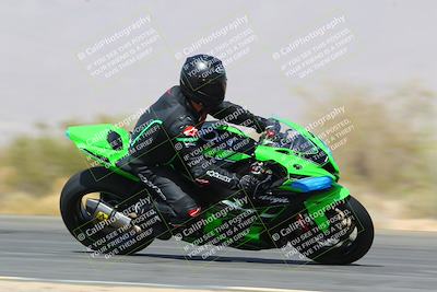 media/Mar-28-2022-Superbike Trackdays (Mon) [[b8603d0f67]]/Open Track Time/Turn 3 Inside/